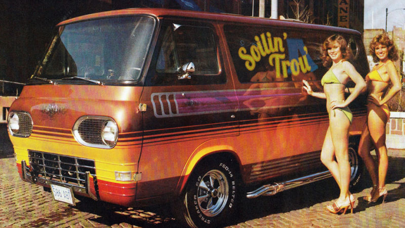 Illustration for article titled If You're A Real Grown-Up, Minivans Are Cooler Than Crossovers